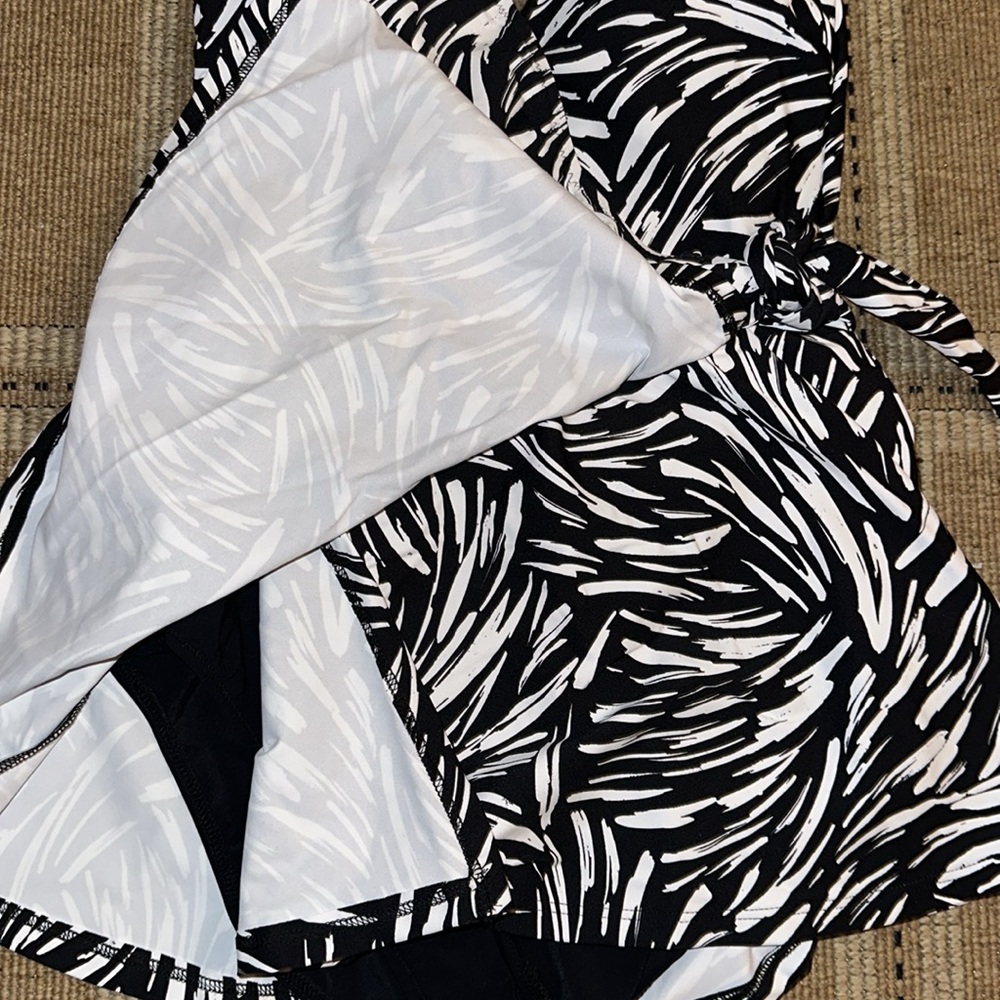 NWT PROFILE BY GOTTEX SWIM DRESS - Picture 4 of 7